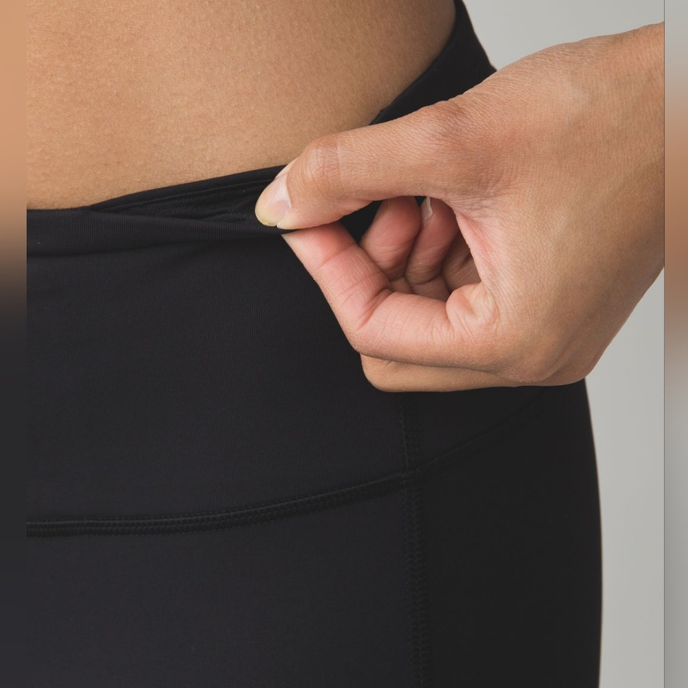 Lululemon Fresh Mesh Run 25" Black Size 4 - Picture 3 of 8